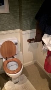 Downstairs Cloakroom – Broomfield